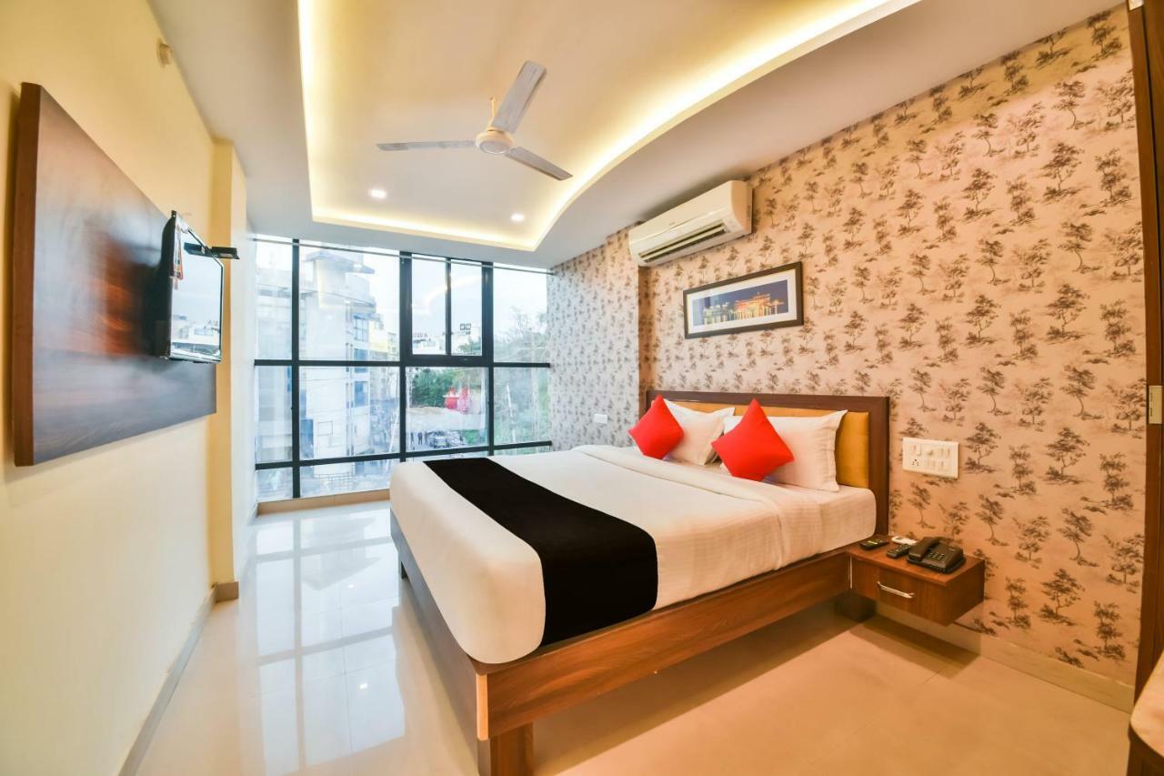 Golden Feather Otel Udaipur Dış mekan fotoğraf
