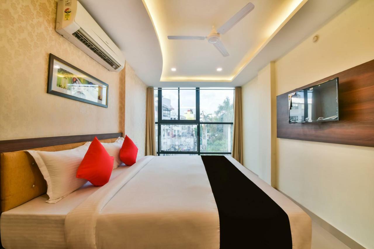 Golden Feather Otel Udaipur Dış mekan fotoğraf