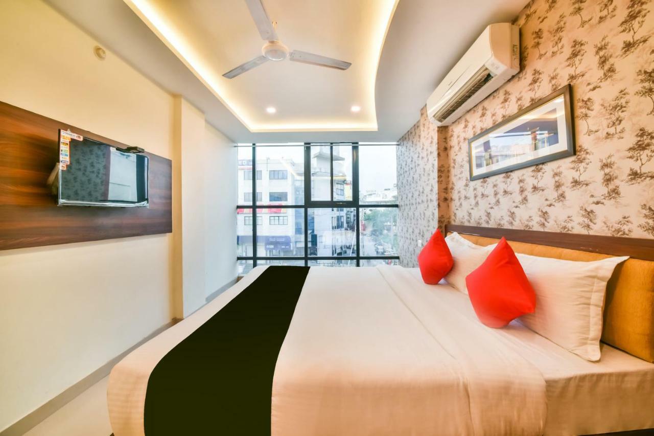 Golden Feather Otel Udaipur Dış mekan fotoğraf